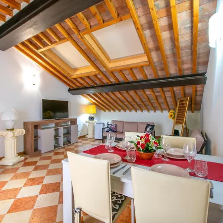 Hotel apartamentowy Arena Mazzini Giulietta & Romeo Werona